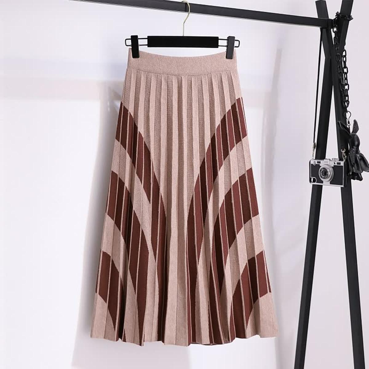 Airy Summer Skirt With Unique Print